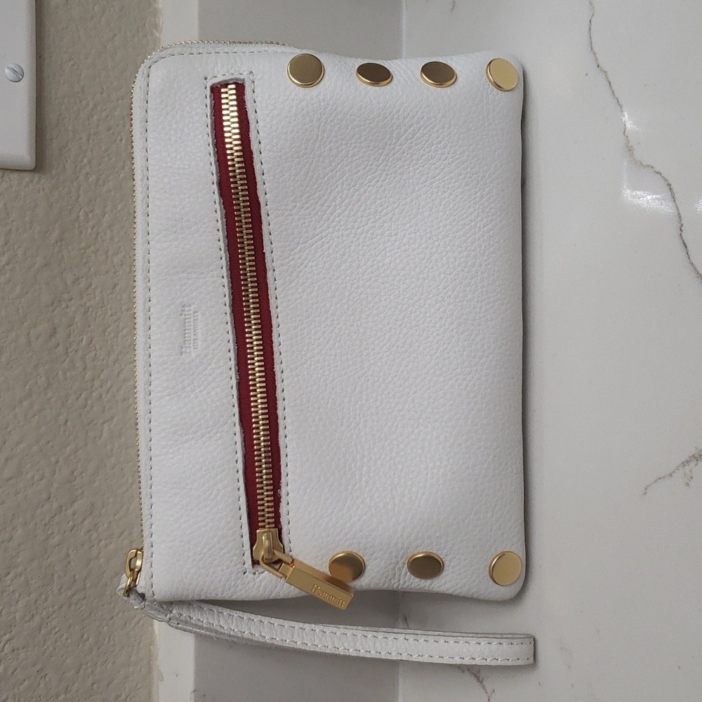 Hammitt Los Angeles White Leather Wristlet Gold Hardware in Excellent Condition.